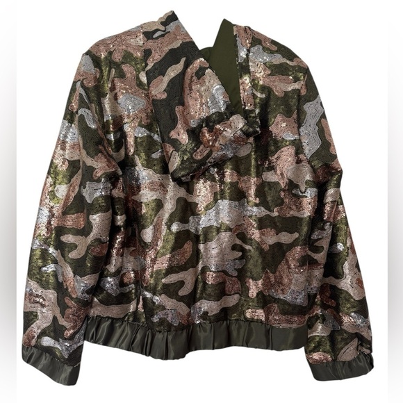 Ashley Stewart Women’s Sequin Camouflage Bomber Jacket with Hood Sz 18 - Picture 4 of 5